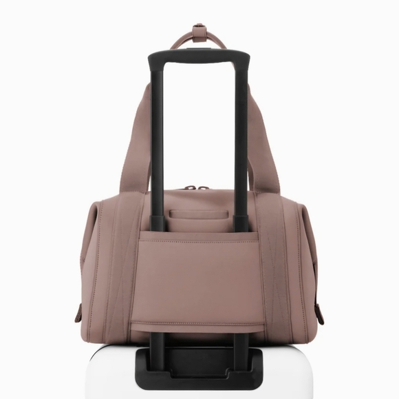 Medium Lando Neoprene Carryall Bag - Picture 13 of 15